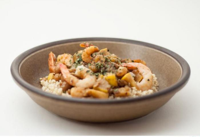 Recept Curryquinoa met scampi's en kikkererwten